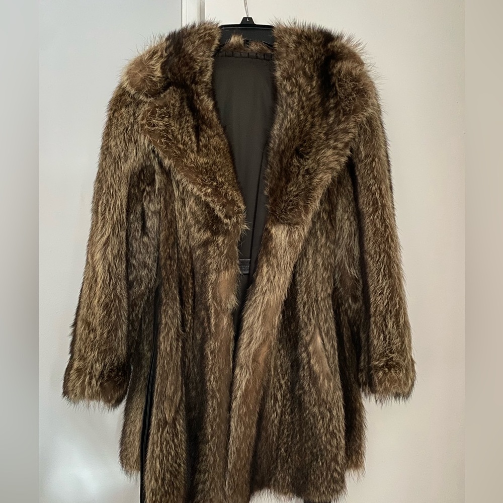 PRICE DROP!!!Hello Mr. Snow ..Full pelt Coyote..belted jacket